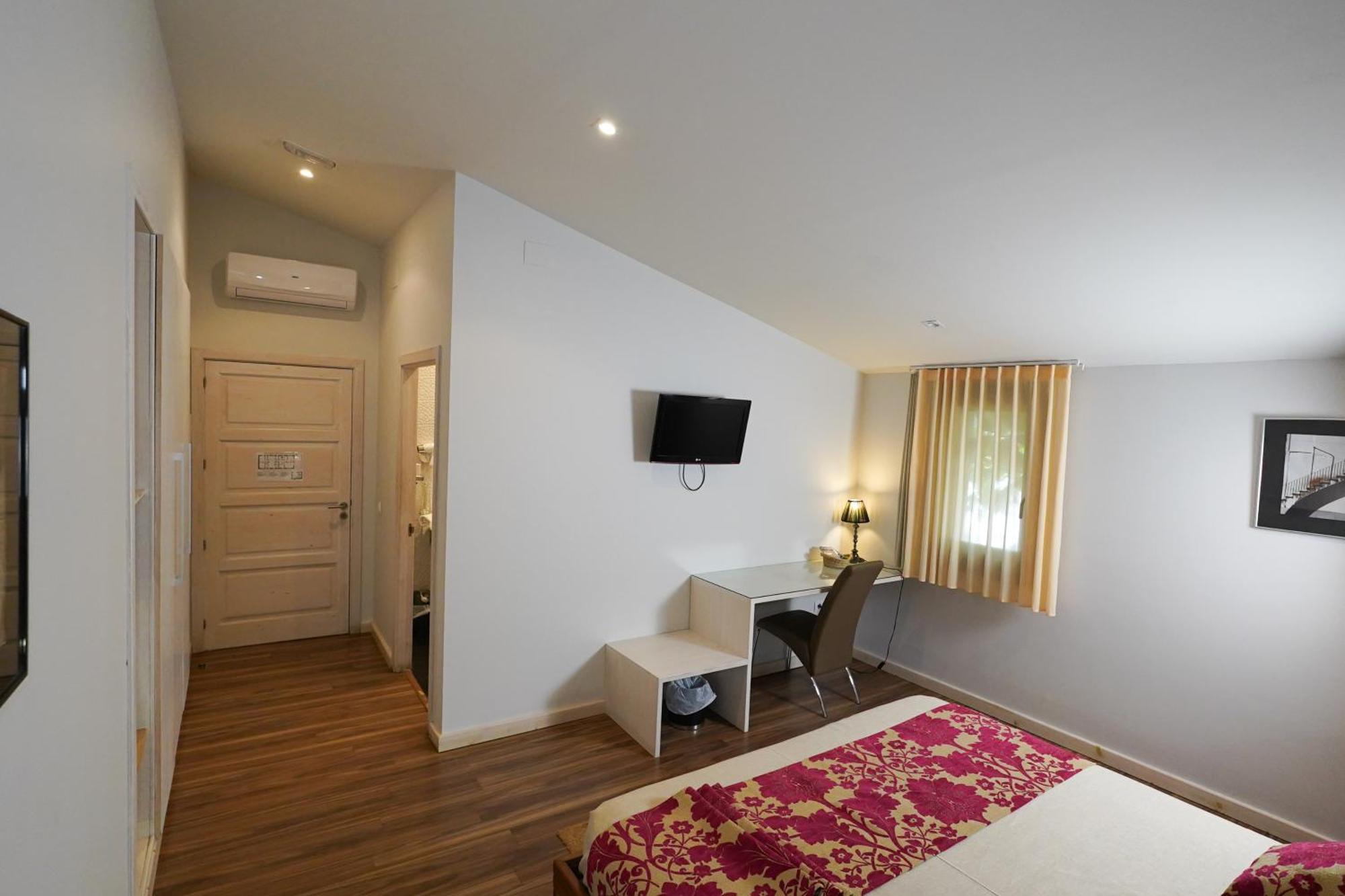 Hotel Mas Prades ديلتيبري المظهر الخارجي الصورة